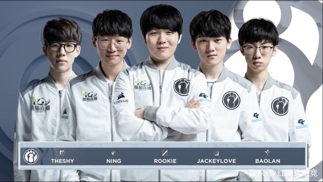 为更多游泳 为更多游泳