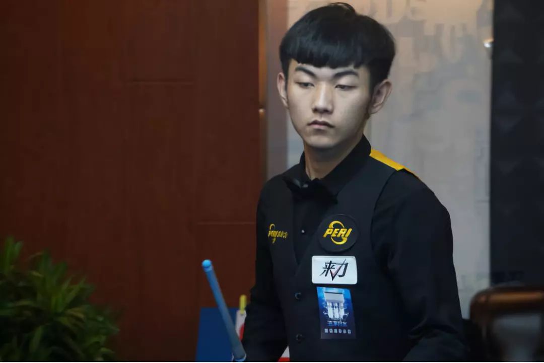 小的空间内 小的空间内