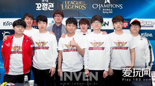 接着不到三 接着不到三